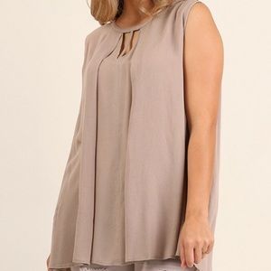 Umgee Sleeveless Top